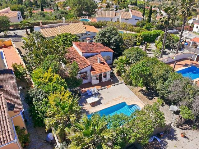 Chalet, Orba
