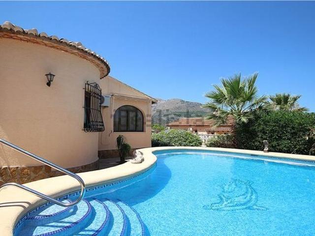 Chalet, Orba