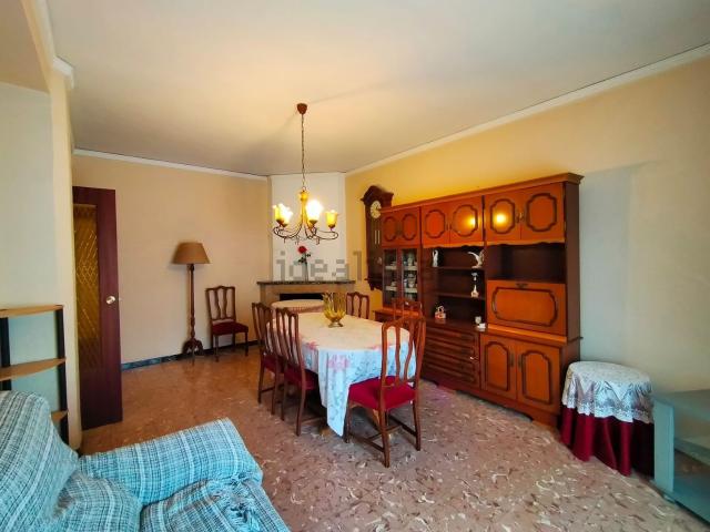 Chalet, Orba