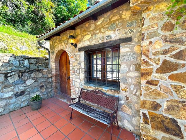 Chalet, Osor