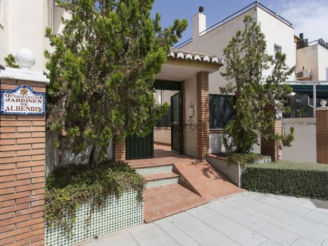 Chalet, Otura
