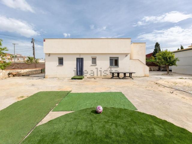 Chalet, Otura