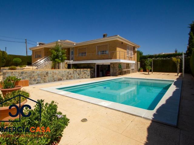 Chalet, Otura