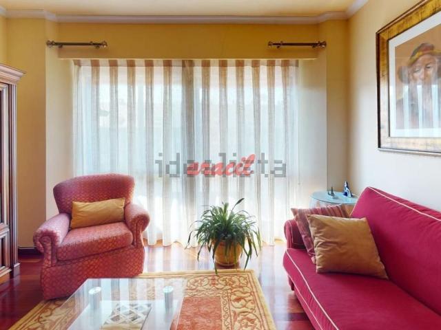 Chalet, Ourense