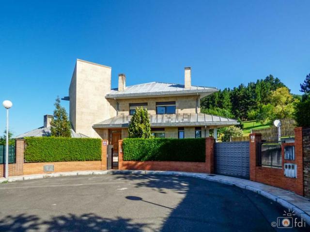 Chalet, Oviedo