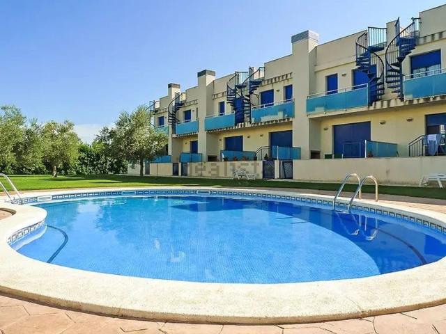 Chalet, L&apos Ampolla