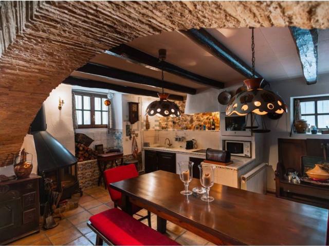 Chalet, L&apos Escala