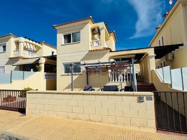 Chalet, Lomas de Cabo Roig, Orihuela