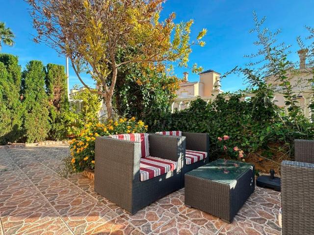 Chalet, Lomas de Cabo Roig, Orihuela
