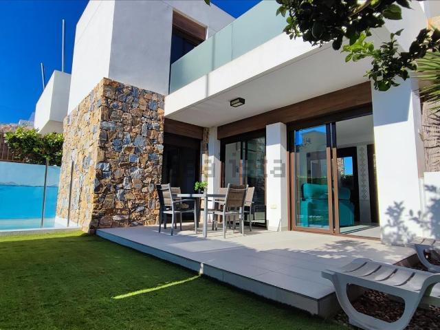 Chalet, Lomas de Cabo Roig, Orihuela