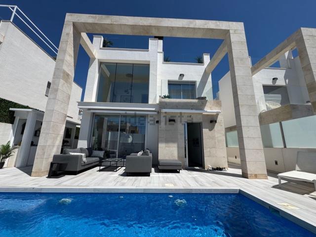 Chalet, Lomas de Cabo Roig, Orihuela