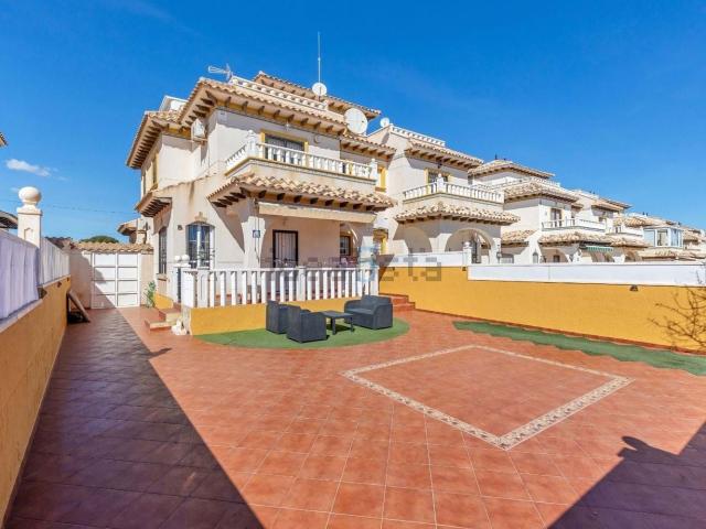 Chalet, Lomas de Cabo Roig, Orihuela