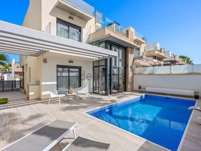 Chalet, Lomas de Cabo Roig, Orihuela