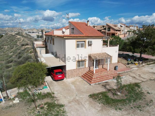Chalet, Lorca