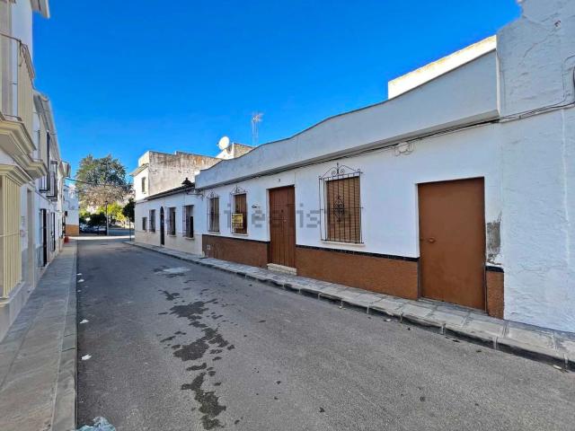 Chalet, Lora de Estepa