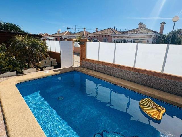 Chalet, Los Montesinos