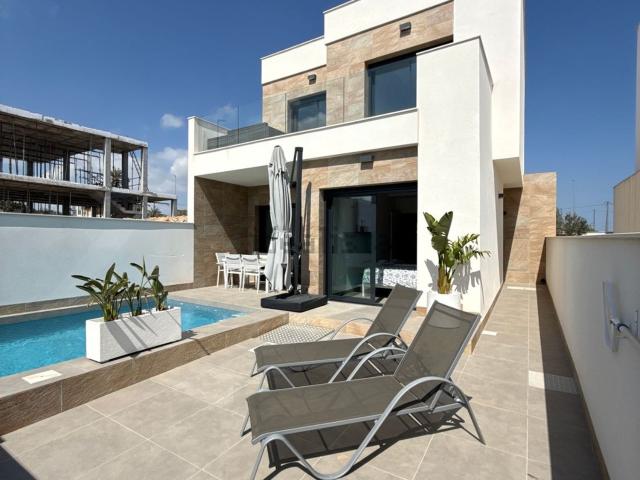 Chalet, Los Montesinos