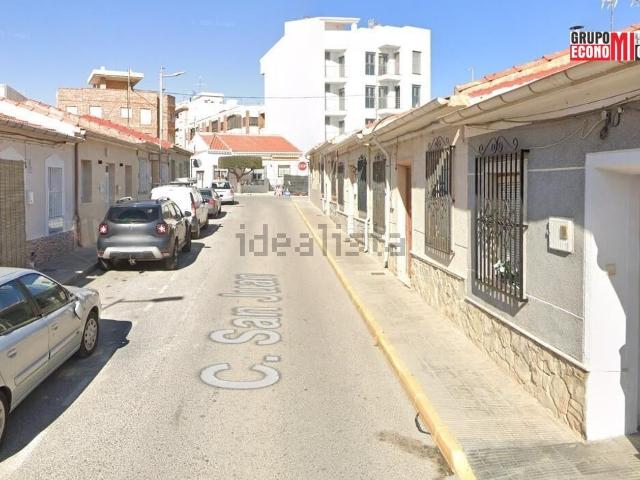 Chalet, Los Montesinos