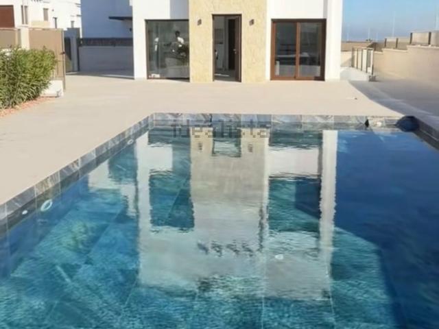 Chalet, Los Montesinos