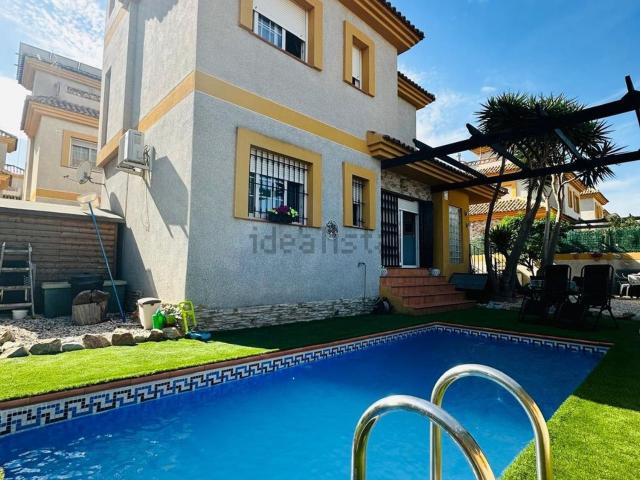 Chalet, Los Montesinos