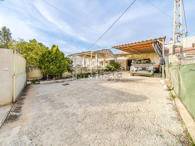 Chalet, Los Montesinos