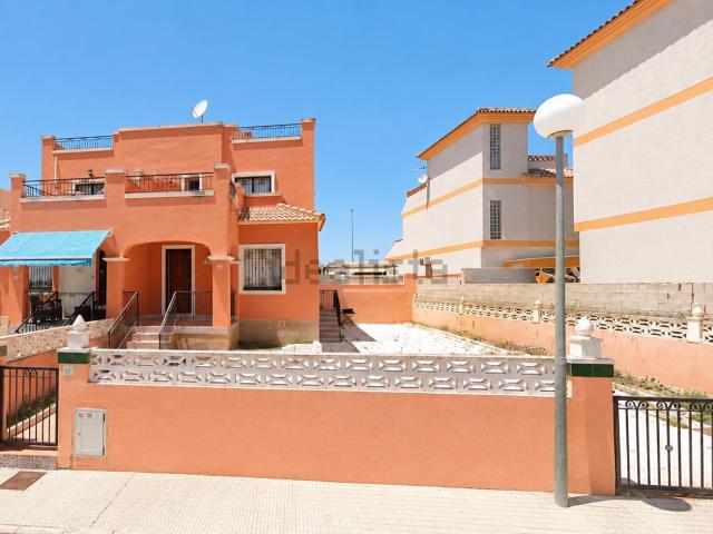 Chalet, Los Montesinos