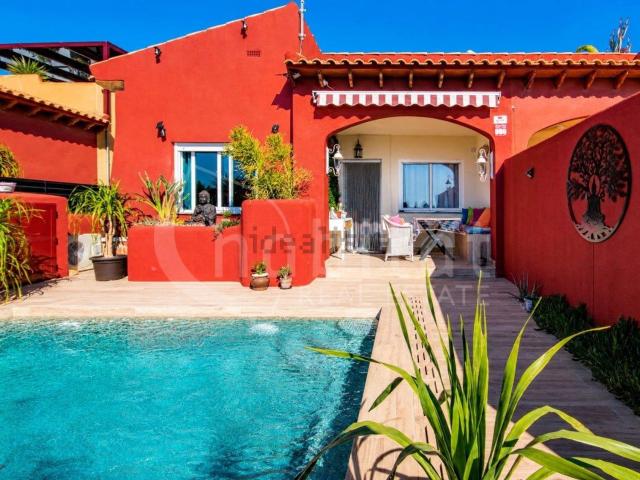 Chalet, Los Montesinos