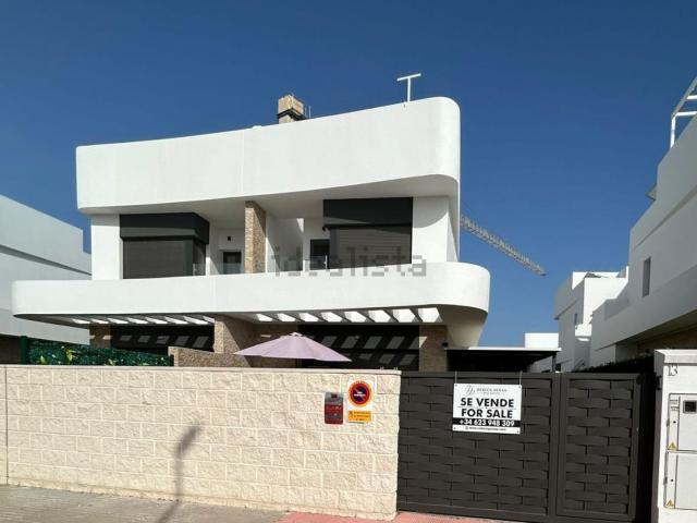 Chalet, Los Montesinos