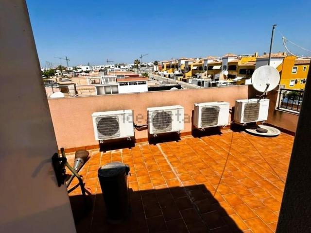 Chalet, Los Montesinos