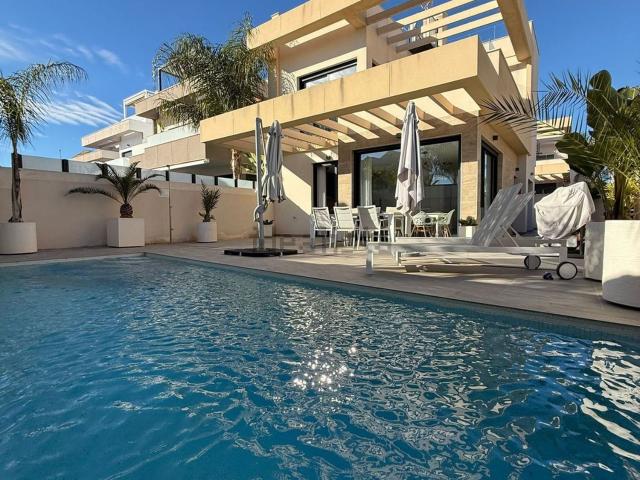 Chalet, Los Montesinos