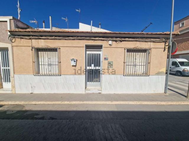 Chalet, Los Montesinos