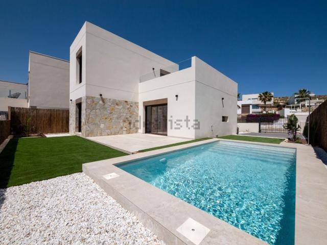 Chalet, Los Montesinos
