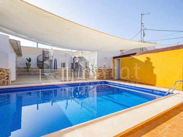 Chalet, Los Montesinos