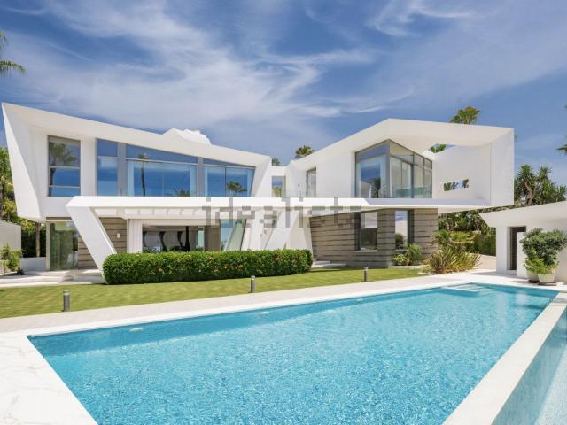 Chalet, Los Monteros, Marbella