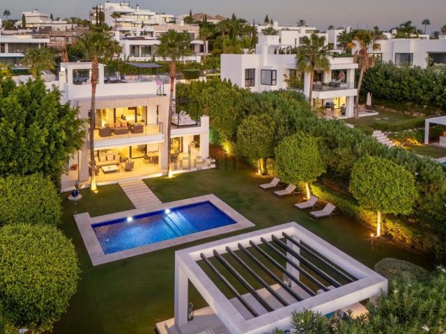 Chalet, Los Naranjos, Marbella