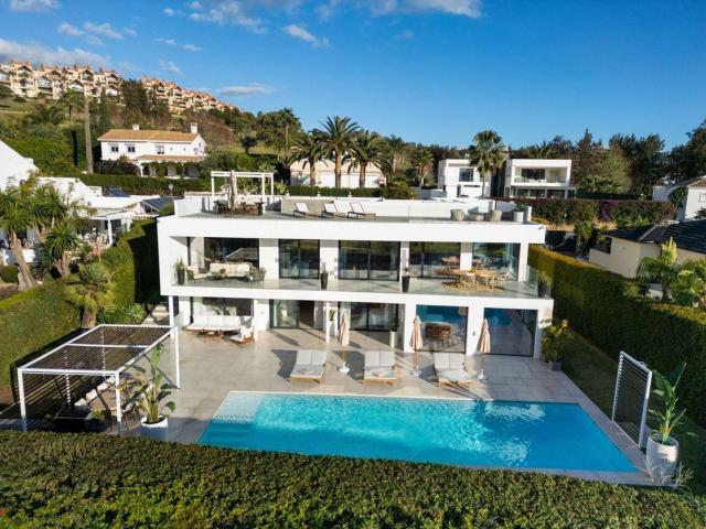 Chalet, Los Naranjos, Marbella