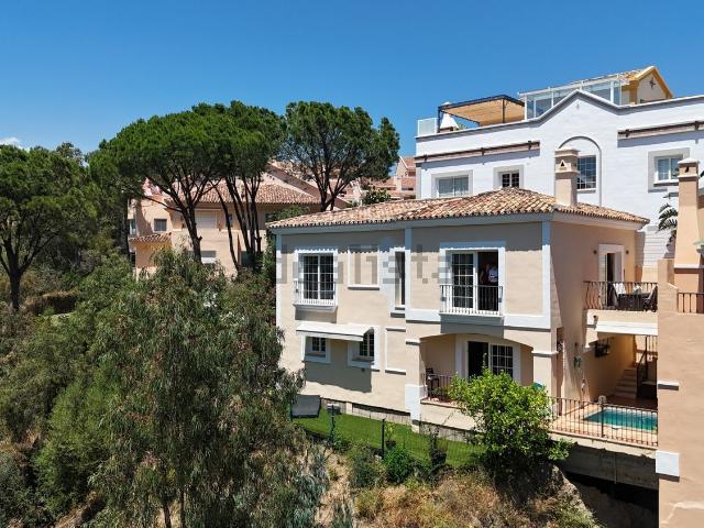 Chalet, Los Naranjos, Marbella