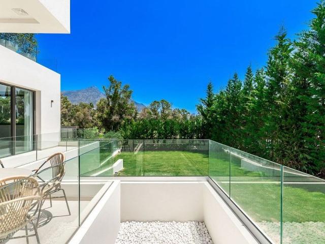 Chalet, Los Naranjos, Marbella
