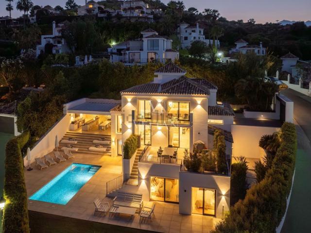 Chalet, Los Naranjos, Marbella