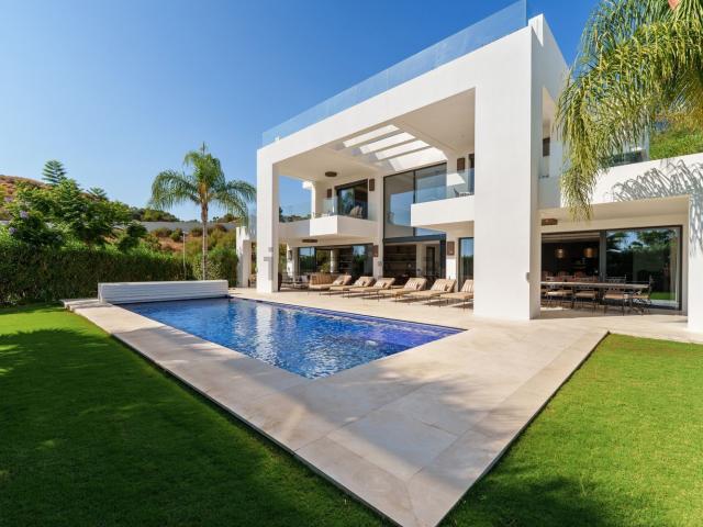 Chalet, Los Naranjos, Marbella