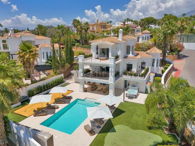 Chalet, Los Naranjos, Marbella