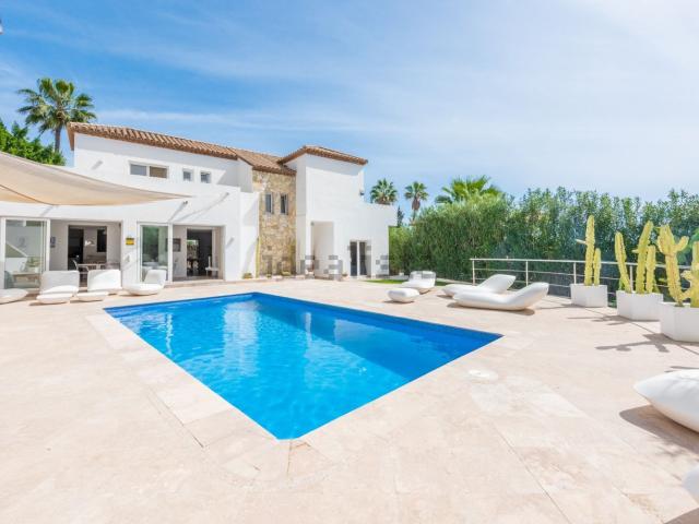 Chalet, Los Naranjos, Marbella