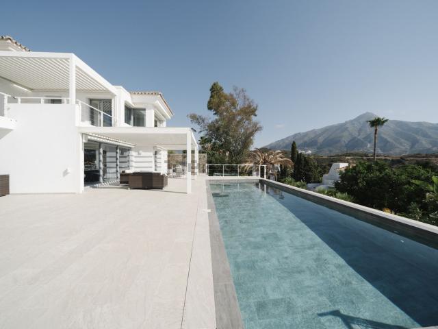 Chalet, Los Naranjos, Marbella