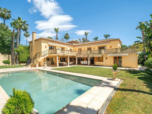 Chalet, Los Naranjos, Marbella