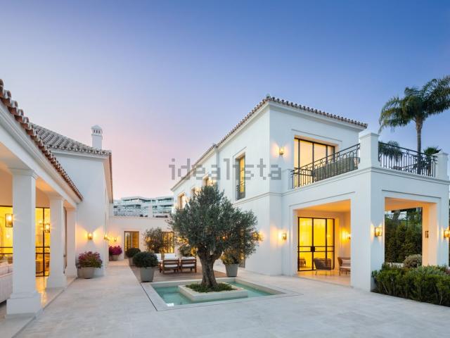 Chalet, Los Naranjos, Marbella