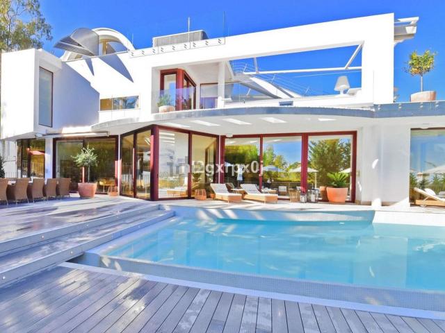 Chalet, Los Naranjos, Marbella