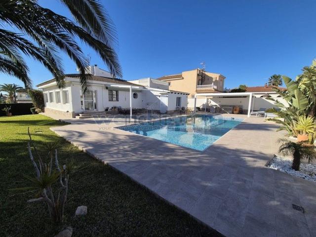 Chalet, Los Balcones Los Altos del Edén, Torrevieja