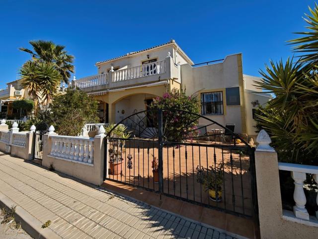 Chalet, Los Balcones y los Altos, Orihuela