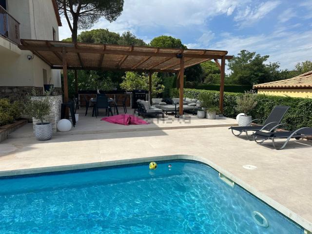 Chalet, Los Pinos Politur, Castell Platja d&apos Aro
