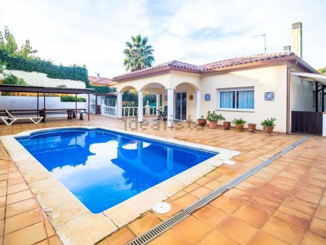 Chalet, Los Pinos Politur, Castell Platja d&apos Aro